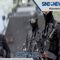 petugas-dikabarkan-sita-dua-pucuk-senpi-di-kamar-terduga-teroris-tulungagung