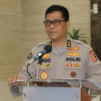 polisi-selidiki-identitas-pelaku-penyerangan-di-mabes-polri