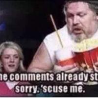 ini-tampang-perempuan-berpistol-penyerang-mabes-polri