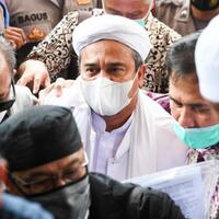 serangan-balik-jaksa-ke-rizieqsinggung-titel-imam-besar