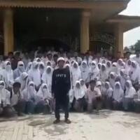heboh-video-siswa-sma-di-sumbar-desak-pemerintah-bebaskan-habib-rizieq