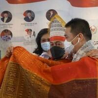 wagub-dki-ariza-bahagia-bukan-main-hidup-hanya-sekali-jangan-lupa-ke-danau-toba