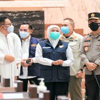 pastikan-misa-jumat-agung-aman-khofifah-ajak-kapolda-dan-pangdam-kunjungi-katedral