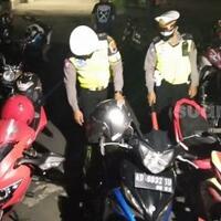 gak-ada-kapoknya-puluhan-pemotor-knalpot-bising-dirazia-di-jakarta-semalam