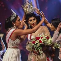pemenang-kontes-kecantikan-sri-lanka-ribut-di-panggung-dengan-eks-juara