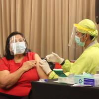 percepat-program-vaksinasi-polres-jaksel-sasar-petugas-pelayanan-publik