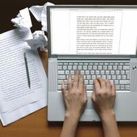 agan-penulis-idealis-atau-penulis-realistis