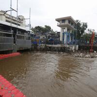 peningkatan-muka-air-bpbd-dki-pintu-air-di-tiga-wilayah-ini-siaga-tiga