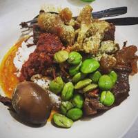 gudeg-enak-dan-terkenal-di-joglosemar-cocok-untuk-obat-kangen-saat-pulang-kampung