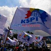 kspi-geruduk-mk-pagi-ini-minta-hakim-batalkan-uu-cipta-kerja