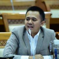 teka-teki-menteri-investasi-ini-kata-politisi-pdip-mufti-anam