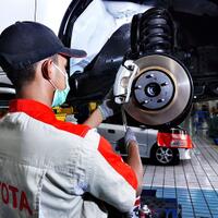 perhatikan-ini-penyebab-rem-mobil-blong