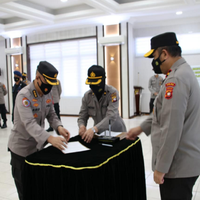 polda-kalbar-canangkan-pembangunan-zona-integritas