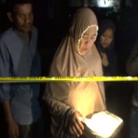 ajaib-3-alquran-ditemukan-utuh-di-dalam-rumah-yang-terbakar-di-pangkep-sulsel