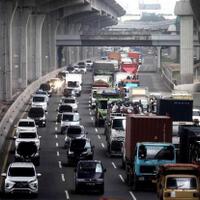 pasang-harga-tinggi-tarif-travel-gelap-jakarta-surabaya-capai-rp750000