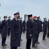 ikut-berduka-kru-kapal-selam-jerman-gelar-upacara-untuk-awak-kri-nanggala-402