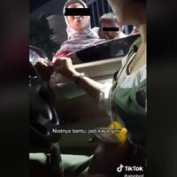 niat-beri-sedekah-wanita-ini-malah-ketakutan-karena-dipaksa-bayar-20-ribu