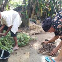 kisah-kakek-nenek-85-tahun-karanganyar-hidup-dari-batu-bata-per-keping-laku-rp250