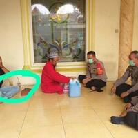ini-sosok-remaja-masjid-bekasi-yang-tarik-paksa-masker-jemaah