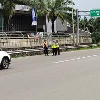 75-jam-25-kendaraan-diputarbalik-di-gt-bekasi-barat