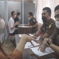 ini-sosok-kacab-cantik-bank-mega-yang-bobol-deposito-nasabah-rp62-miliar