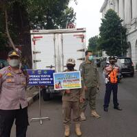 tidak-gunakan-masker-37-warga-tambora-ditindak-petugas