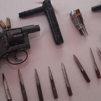 lewati-pos-penyekatan-kedungwaringin-begal-sadis-todongkan-pistol-ke-petugas
