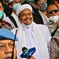 rizieq-berduka-tengku-zul-wafat-netizen-mulutnya-pedes-banget-ente-mau-nyusul-bib