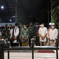 pantau-takbiran-dan-persiapan-salat-idul-fitri-ini-temuan-wali-kota-surabaya