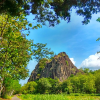 bukit-bebatuan-gunung-sepikul-pesona-alam-tersembunyi-di-sukoharjo