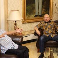 la-nyalla-bertemu-oso-bahas-soal-aturan-syarat-usung-capres