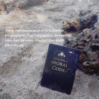 review-buku--patrick-kellan-s-moral-code-black-cover-the-magic-of-the-book