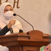 menaker-ida-apresiasi-petugas-posko-thr-dan-pegawai-kemnaker-yang-tak-mudik