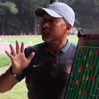 coach-fakhri-sindir-pemain-muda-star-syndrom-pemenang-atau-pecundang