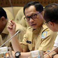 kejar-herd-immunity-mendagri-minta-kepala-daerah-pimpin-langsung-program-vaksinasi