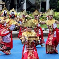 sigeh-pengunten-tarian-adat-lampung-yang-digunakan-untuk-menyambut-tamu-agung
