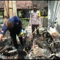 dendam-dan-sakit-hati-dicerai-eks-kades-di-pasuruan-nekat-bakar-rumah-mantan-istri