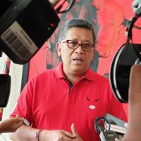 sekjen-pdip-rapatkan-barisan-banyak-pihak-yang-lakukan-dansa-politik-untuk-2024