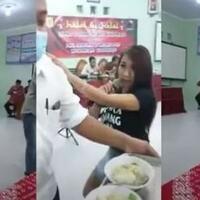 viral-camat-danpetugas-partai-halal-bihalal-undang-biduan-erotisbegini-nasibnya-kini