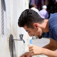 bacaan-niat-berwudhu-dan-doa-setelah-wudhu-dengan-tata-cara-berwudhu-yang-benar