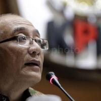 usai-dilantik-jadi-pns-pegawai-kpk-akan-melalui-masa-orientasi