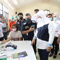 kemnaker-adakan-kembali-vaksinasi-covid-19-bagi-seribu-pekerja-dan-buruh