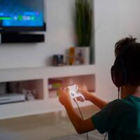 game-bukan-jalan-pintas-orang-tua-untuk-menenangkan-anak