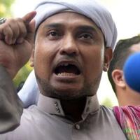 diduga-sindir-yaqut-novel-pa-212-cuma-lulusan-sma-bisa-ngatur-agama