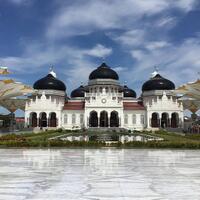 pltd-apung-i-wisata-museum-anti-mainstream-di-banda-aceh