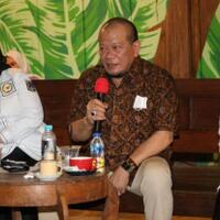 la-nyalla-dan-bem-diy-diskusi-sistem-demokrasi-amendemen-konstitusi-dibahas