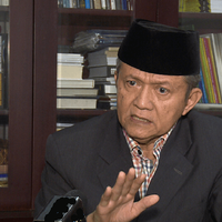 kutip-ceramah-natsir-waketum-mui-tak-layak-alquran-dan-pancasila-dipertentangkan