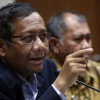 relawan-jokowi-bela-mahfud-md-soal-ucapan-korupsi-yang-makin-menggila