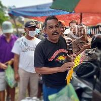 legendarisnya-pak-cemplon-pedagang-perkakas-di-klaten-jualan-ludes-hanya-15-jam