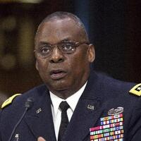 menhan-as-perintahkan-pentagon-lebih-fokus-ke-china